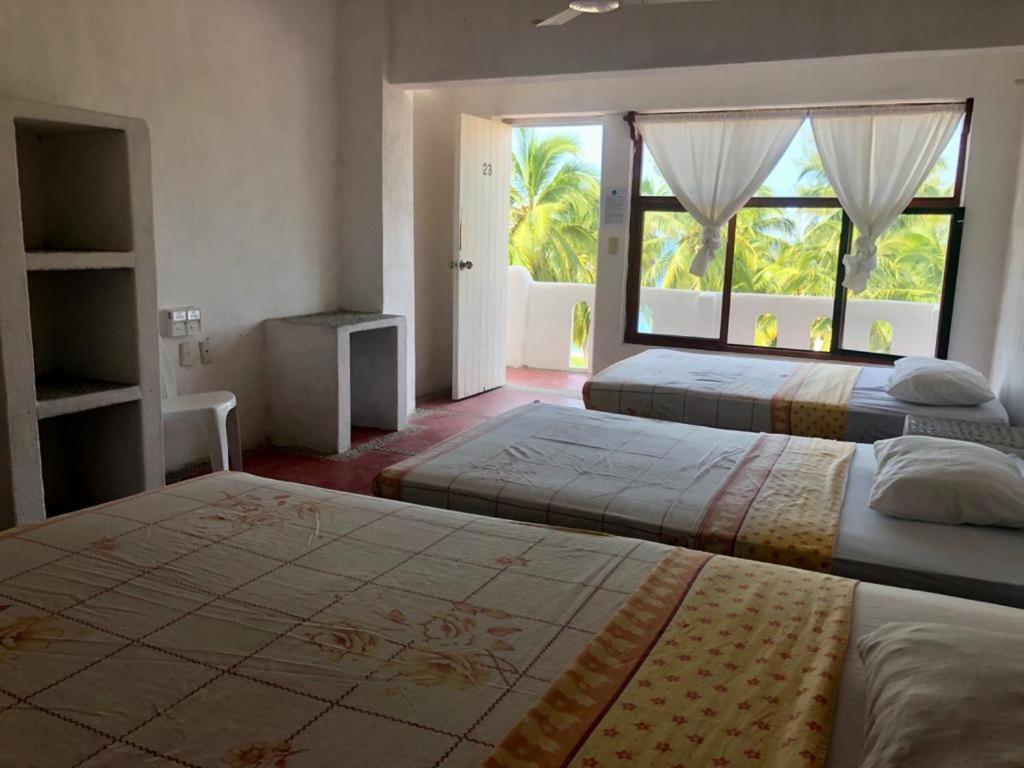 La Coral Beach House Albergue Puerto Escondido  Exterior foto